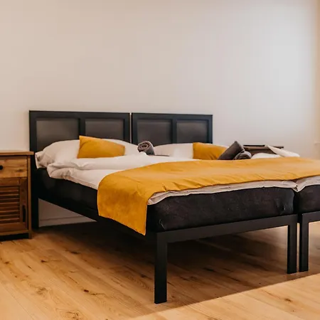 Apartment Hm *